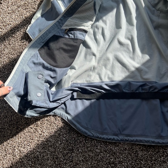 Patagonia Grey Blue Rain Jacket - Picture 8 of 14